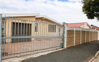 4 Bedroom House in Goodwood