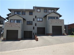 4 Bed House in Kyalami Hills