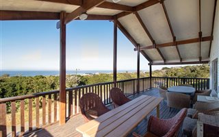 5 Bedroom House in Cannon Rocks