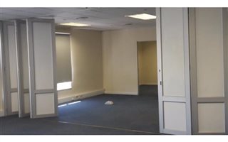 14981 m² Retail Space in Linbro Park