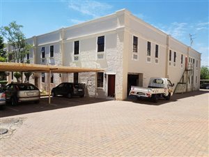 709 m² Commercial space in Eastgate