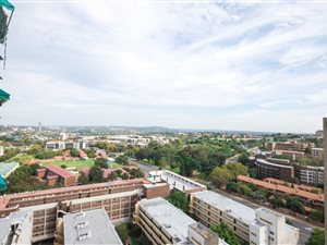 2 Bed Apartment in Parktown
