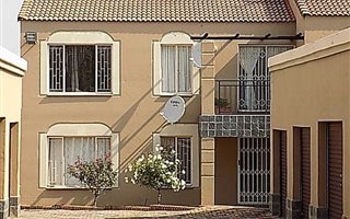1 Bedroom Townhouse in Dalpark