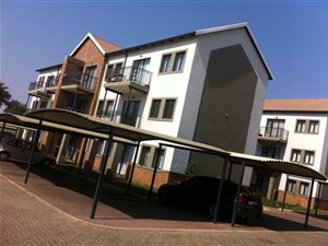 2 Bed Apartment in Montana Park