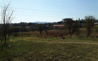 1098 m² Land available in Sunnyridge