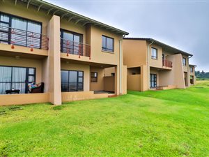 3 Bed Apartment in Jackal Creek Golf Estate