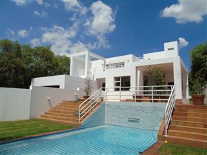 3 Bed House in Dainfern Golf Estate