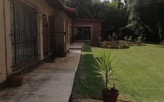4 Bedroom House in Willow Park Manor