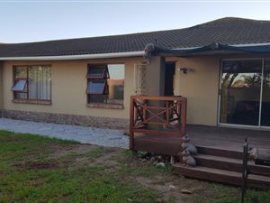 3 Bed House in Bluewater Bay