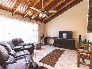 3 Bed House in Gonubie
