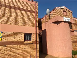 175 m² Commercial space in Mamelodi West