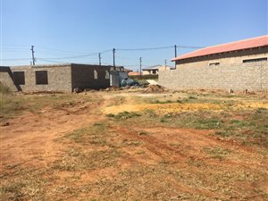 250 m² Land available in Golden Gardens