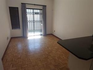 2 Bed Townhouse in Menlo Park