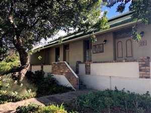 5 Bed House in Darling