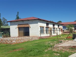 800 m² Land available in Aston Lake