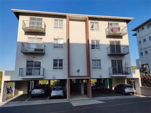 3 Bed Apartment in Oaklands
