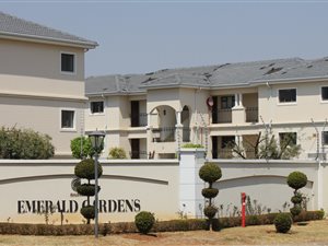 2 Bed Apartment in Halfway Gardens