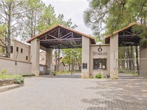 2 Bed Apartment in Lonehill