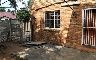 3 Bedroom House in Oos-Einde