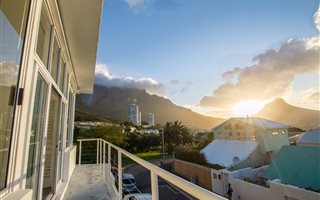 2 Bedroom Apartment in Vredehoek