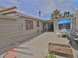 2 Bed House in Edgemead