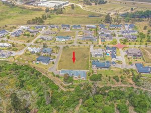1105 m² Land available in Kraaibosch
