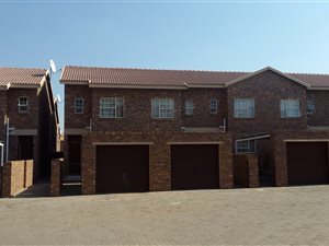 2 Bedroom Apartment in Crystal Park