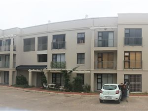 2 Bed Apartment in Paarl Central East