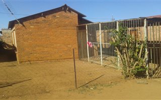 3 Bedroom House in Kanana