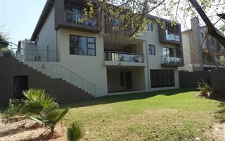 5 Bedroom Cluster in Edenburg