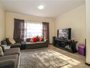 2 Bed Apartment in Franklin Roosevelt Park