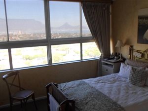 3 Bed Flat in Milnerton Central