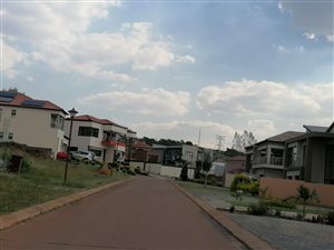 1200 m² Land available in Amandasig