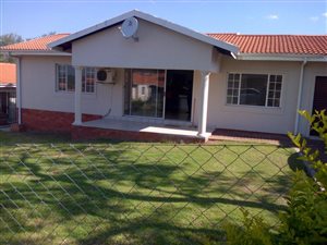 3 Bed House in Lincoln Meade