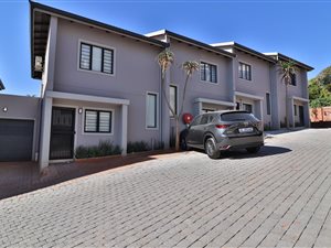 2 Bed Apartment in Park Hill