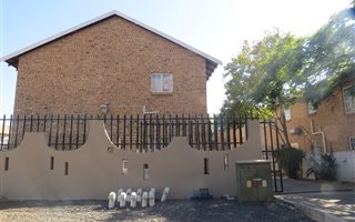 2 Bedroom Apartment in Rustenburg Central