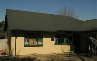 225 m² Office Space in Rynfield