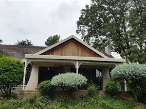 4 Bed House in Kensington B