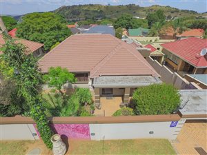 3 Bed House in Linmeyer