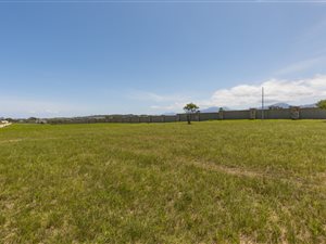 793 m² Land available in Le Grand Golf Estate
