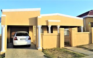 3 Bedroom House in Kwa Nobuhle