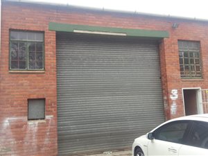 250 m² Commercial space in Queensmead Industrial