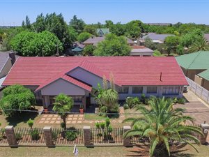 3 Bed House in Baillie Park