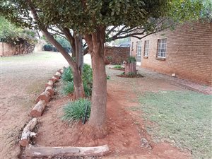 1.5 Bed Flat in Rietvlei View