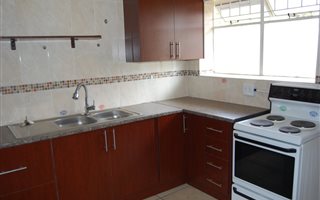 2 Bedroom Apartment in Orange Grove