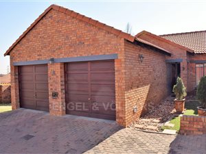 Simplex in Mooikloof Ridge