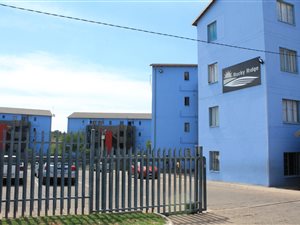 2 Bed Apartment in Fleurhof