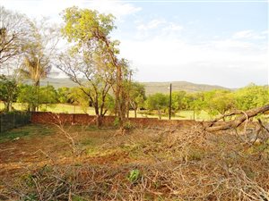 1000 m² Land available in Hazyview
