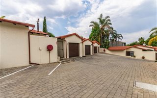 3 Bedroom Townhouse in Sundowner