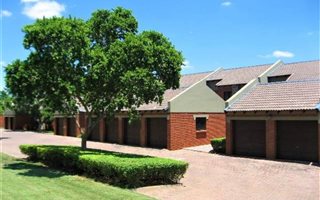 2 Bedroom Townhouse in Boardwalk Meander